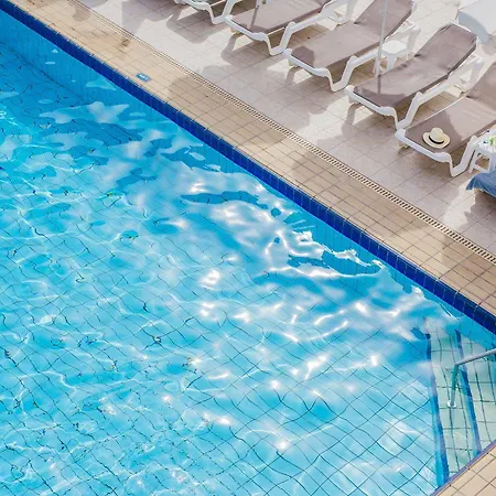 Otel Nissi Park 3*