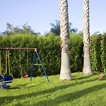 Nissi Park Hotel