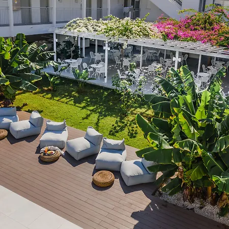 Nissi Park Отель 3*