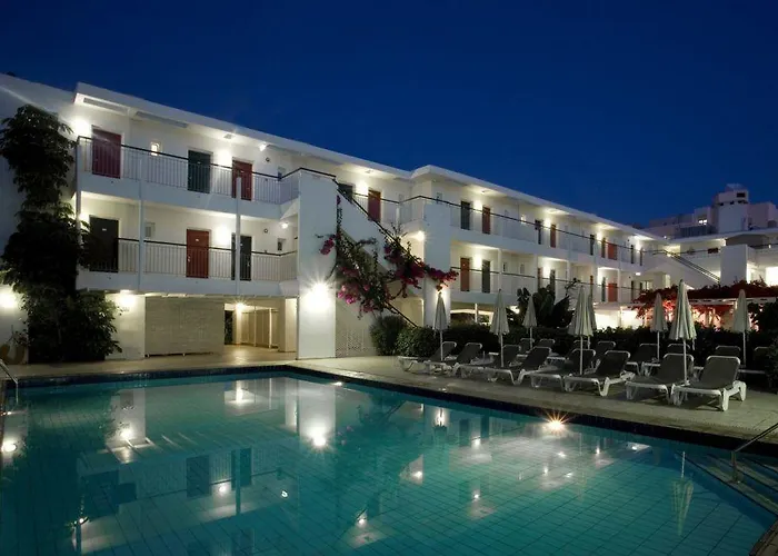 Szálloda Nissi Park 3*