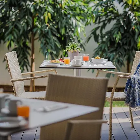 尼西公园酒店 3* 圣纳帕