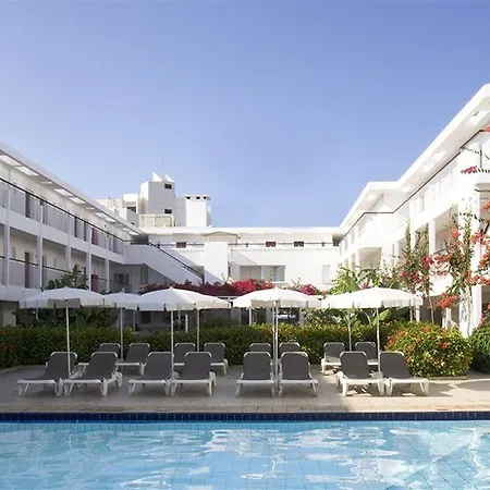 尼西公园酒店 3* 圣纳帕